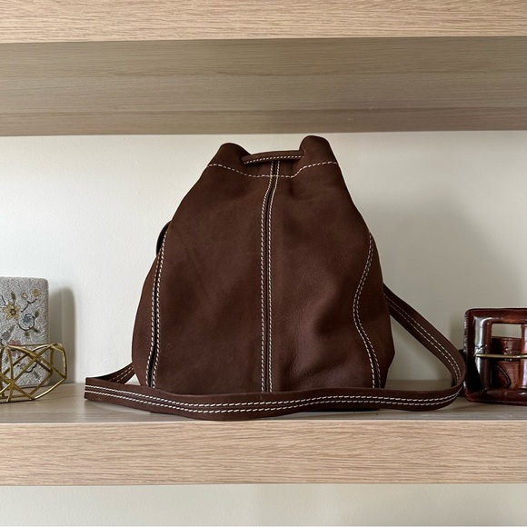 🌟SOLD🌟 Bally Bucket Bag - Picture 2 of 7